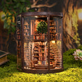 Book nook bibliothèque ronde Arbre du Savoir allumé, vue de face