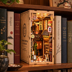 Book Nook Ruelle aux Chats | Maison Bookette™